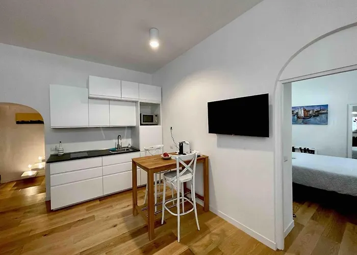 Domus 31 - Colosseum Apartament